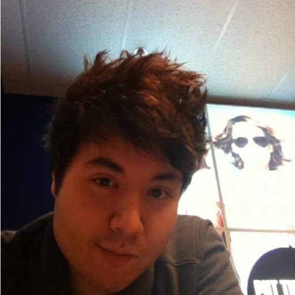 Meet your Posher, Mike - Picture 4 of 4